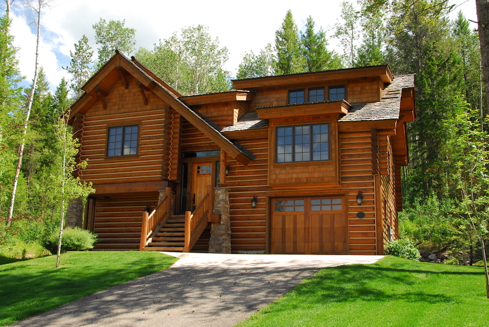 A beautiful log cabin.