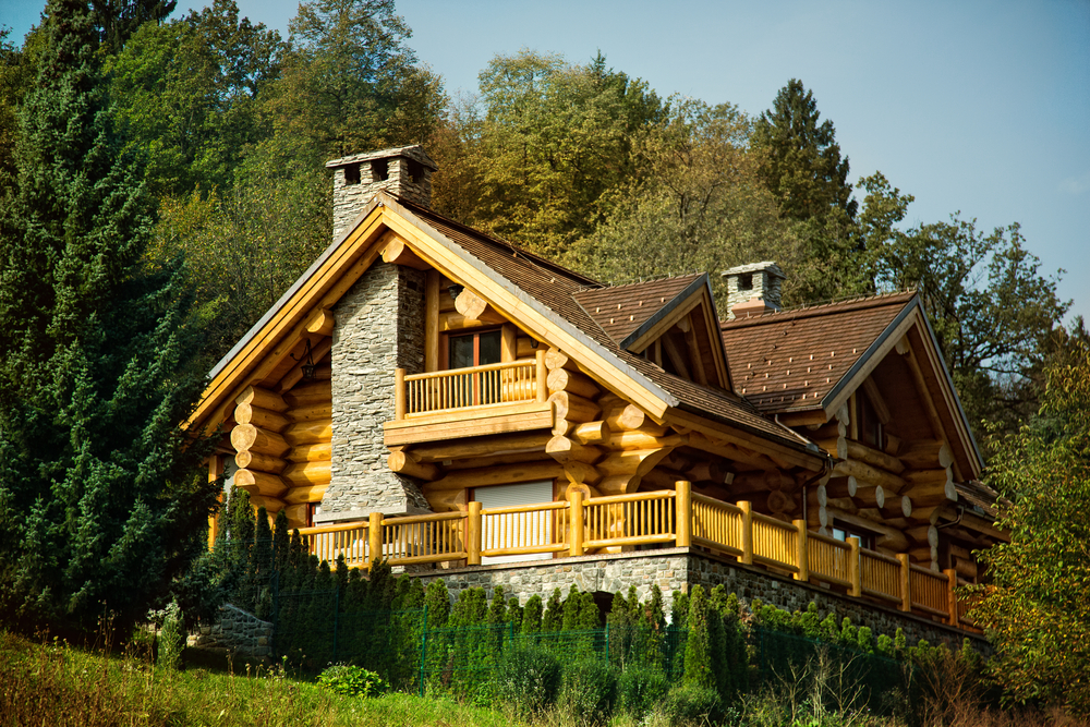 A beautiful log home in the mountains.